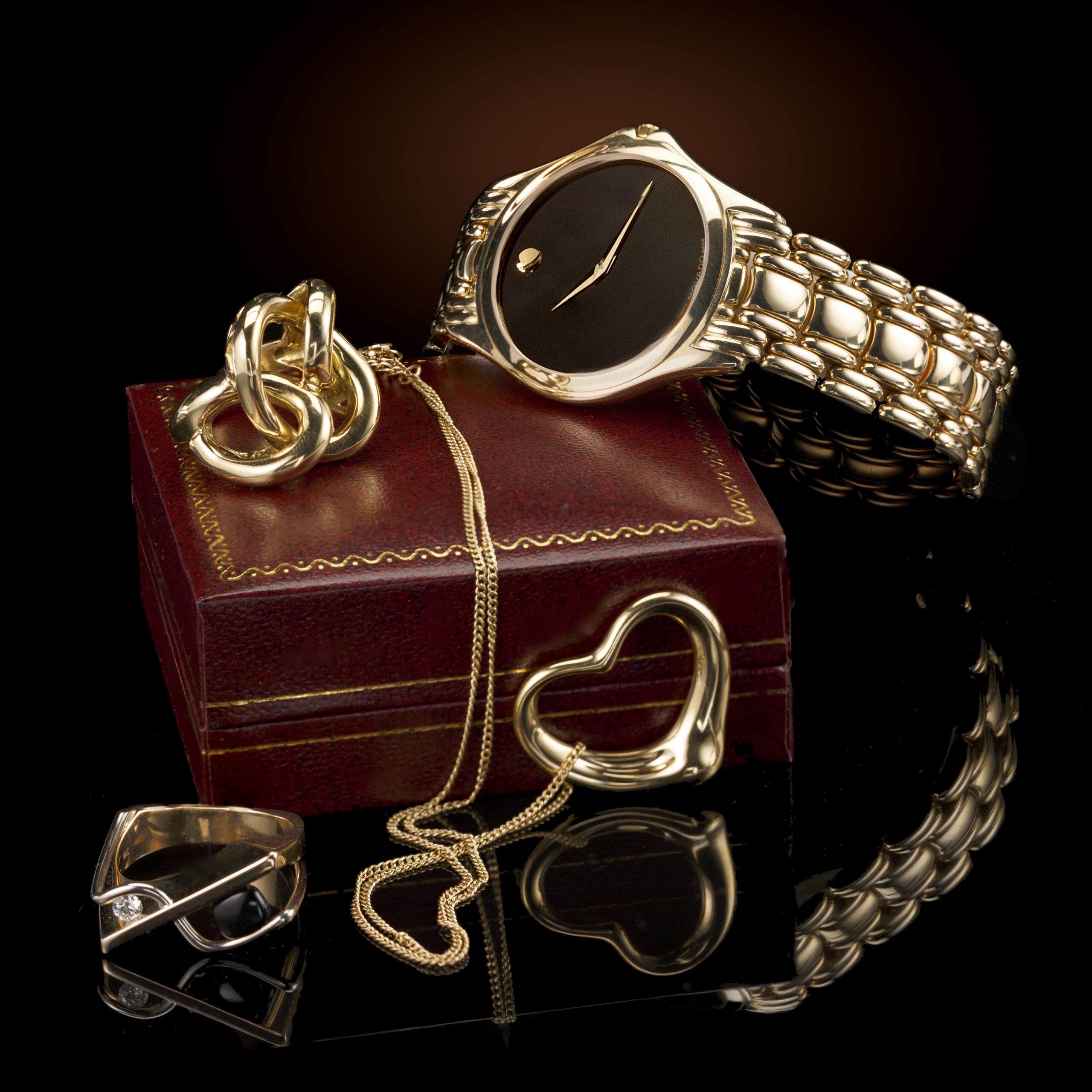 gold-jewellery-cropped-square-mobile